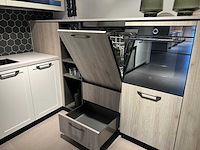 Snaidero - showroomkeuken met apparatuur - afbeelding 8 van  29