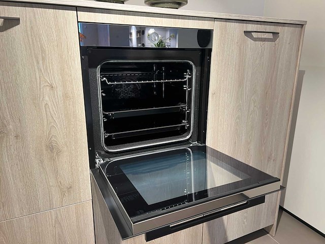 Snaidero - showroomkeuken met apparatuur - afbeelding 11 van  29