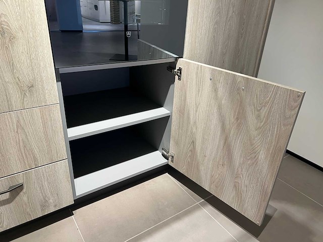 Snaidero - showroomkeuken met apparatuur - afbeelding 12 van  29