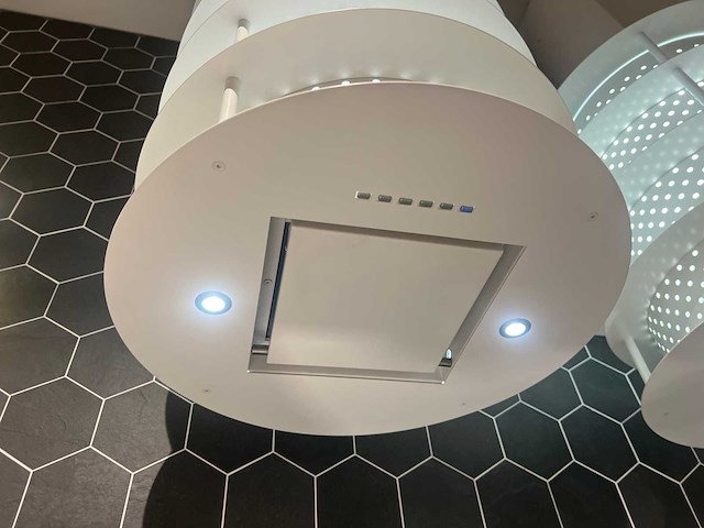 Snaidero - showroomkeuken met apparatuur - afbeelding 18 van  29