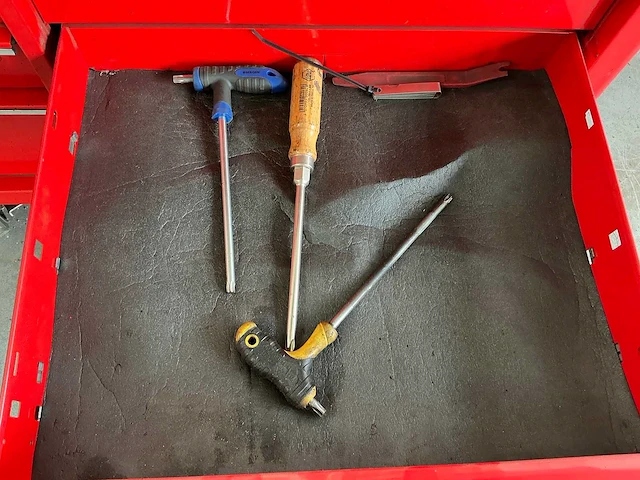 Snap-on - gereedschapswagen - afbeelding 2 van  15