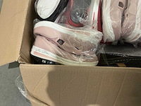 Sneaker (50x) - afbeelding 1 van  1
