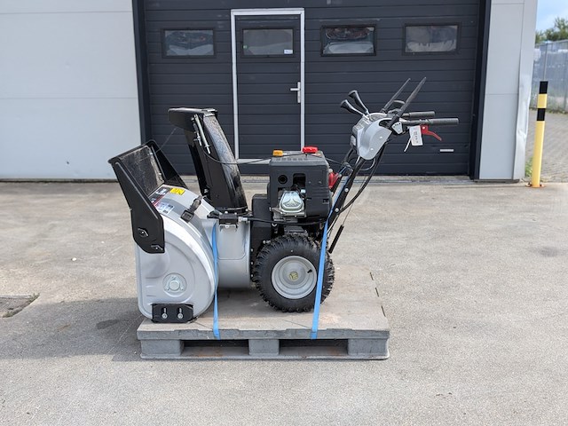 Sneeuwfrees, lumag, sfr-80, 2021 - afbeelding 1 van  21