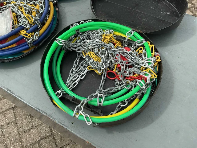 Sneeuwketting (2x) - afbeelding 2 van  4