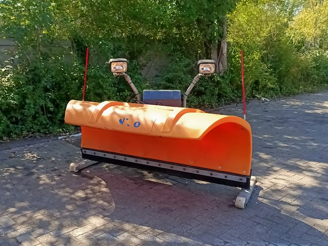 Sneeuwschuif, nido - schmidt, snk 180 epz, 2006 - afbeelding 5 van  10