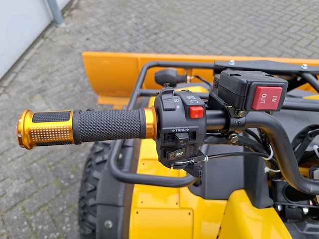 Sneeuwschuiver quad - afbeelding 26 van  34