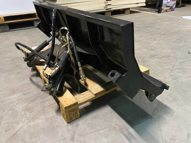 Sneeuwschuiver - afbeelding 5 van  5