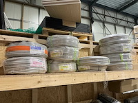 Snelflex sfd16/sfutp6/sfd25 voorbedrade flexbuis (11x) - afbeelding 1 van  7