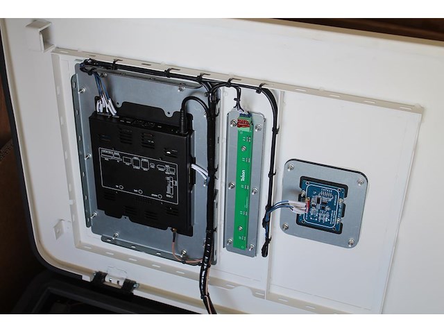 Snellaadstation / dc charging station teison ts-edw20-001 met 10,1 inch touchscreen. 400v. output 200-1000v... - afbeelding 10 van  11