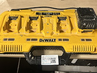 Snellader, 1x accu dewalt, dcb104 - afbeelding 1 van  4