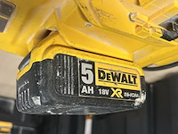 Snellader, 1x accu dewalt, dcb104 - afbeelding 4 van  4