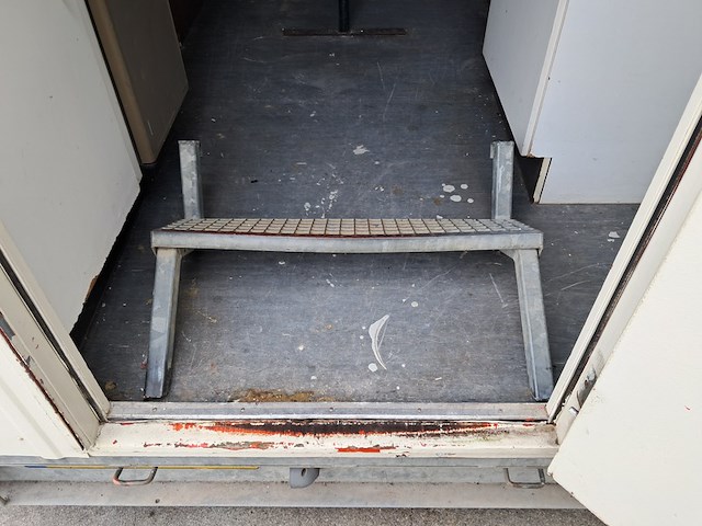 Snelverkeer schaftwagen / bouwkeet tandemasser, schans, opbouw de meeuw, s2000v, wit, 2003 - afbeelding 42 van  67