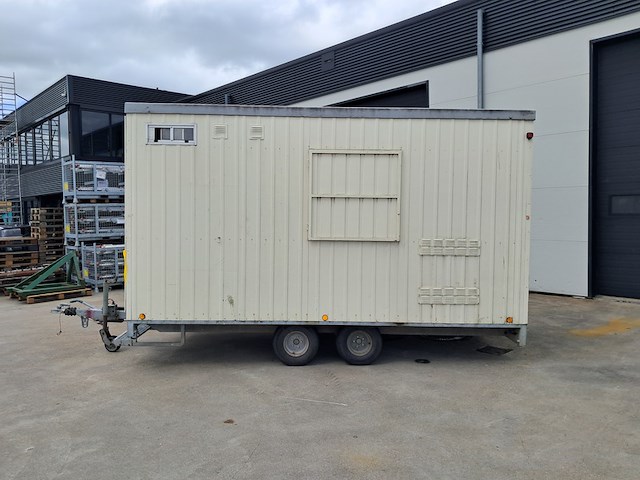 Snelverkeer schaftwagen / bouwkeet tandemasser, schans, opbouw de meeuw, s2000v, wit, 2006 - afbeelding 2 van  60