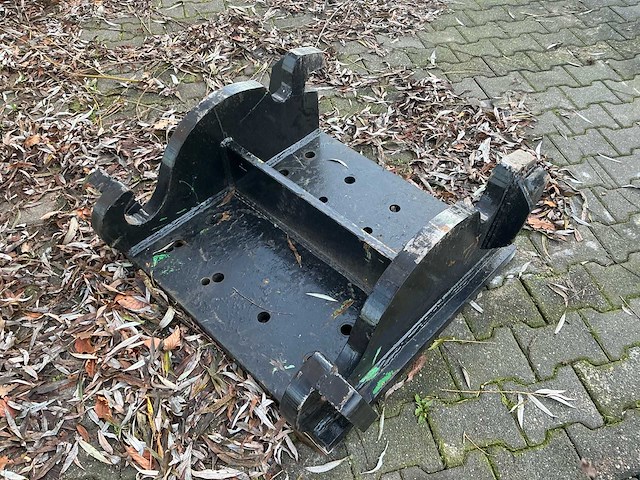 Snelwissel-adapterplaat / koppelframe met cw45-aansluiting - afbeelding 5 van  7