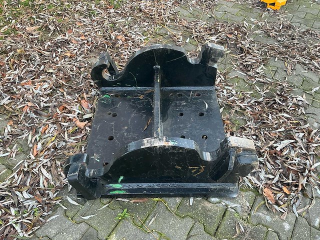 Snelwissel-adapterplaat / koppelframe met cw45-aansluiting - afbeelding 6 van  7