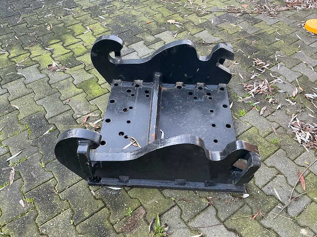 Snelwissel-adapterplaat / koppelframe met cw45-aansluiting - afbeelding 2 van  8