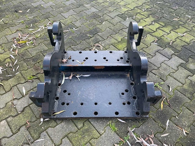 Snelwissel-adapterplaat / koppelframe met cw45-aansluiting - afbeelding 4 van  8