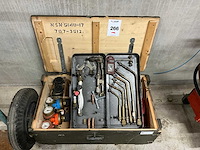 Snijbrander koffer met inhoud - afbeelding 1 van  5