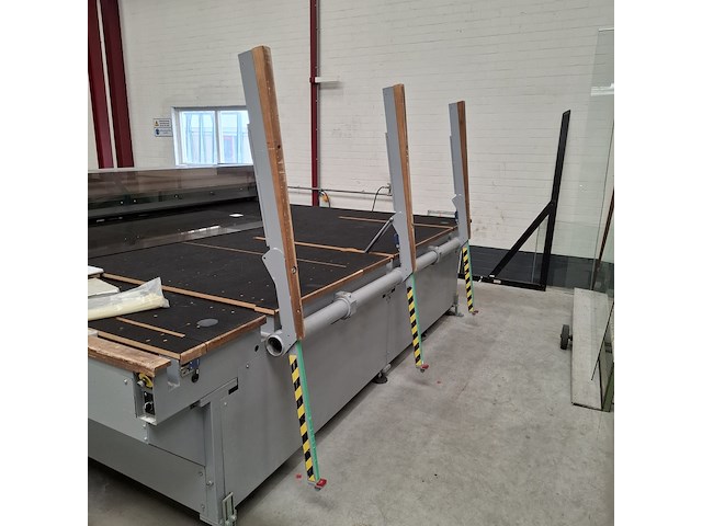 Snijmachine voor gelaagd glas, bottero, 515 lame/37, 2017 - afbeelding 13 van  54