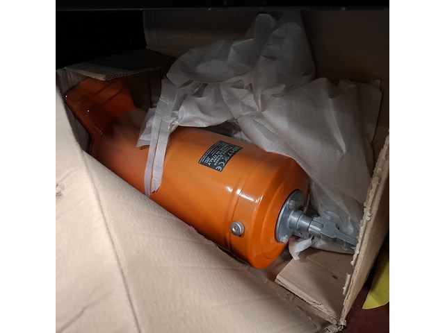 Snijmachine voor gelaagd glas, bottero, 515 lame/37, 2017 - afbeelding 33 van  54