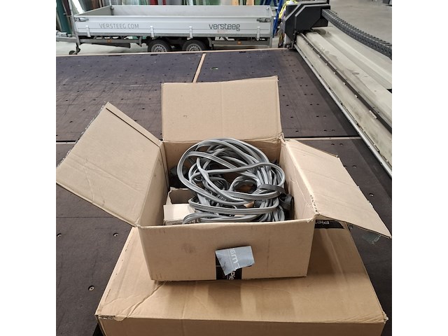 Snijmachine voor gelaagd glas, bottero, 515 lame/37, 2017 - afbeelding 48 van  54