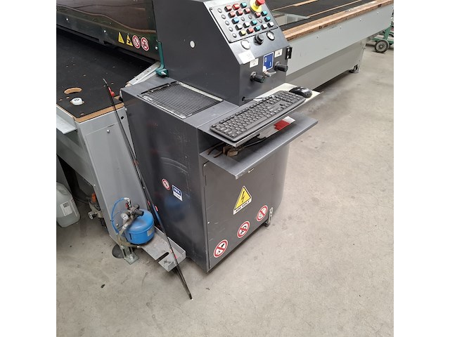 Snijmachine voor gelaagd glas, bottero, 515 lame/37, 2017 - afbeelding 52 van  54
