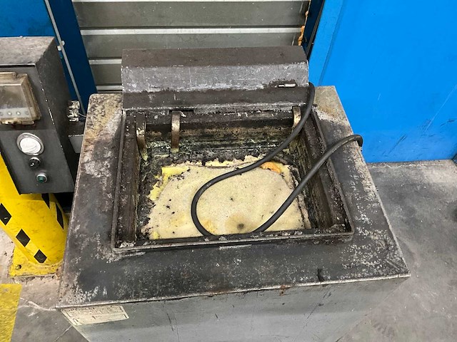 Snijstaal b70 verwarmingsbad - afbeelding 3 van  5