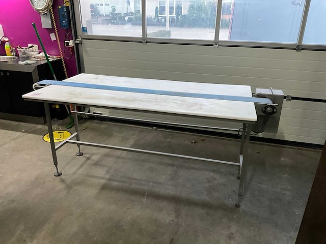 Snijtafel met lopende band - afbeelding 2 van  8
