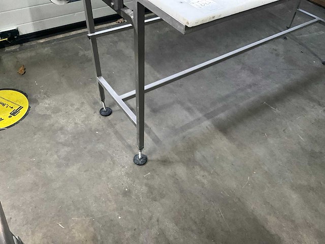 Snijtafel met lopende band - afbeelding 5 van  8