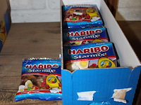 Snoepgoed haribo starmix. doos met 28 zakjes. tht 3-2027. - afbeelding 2 van  3