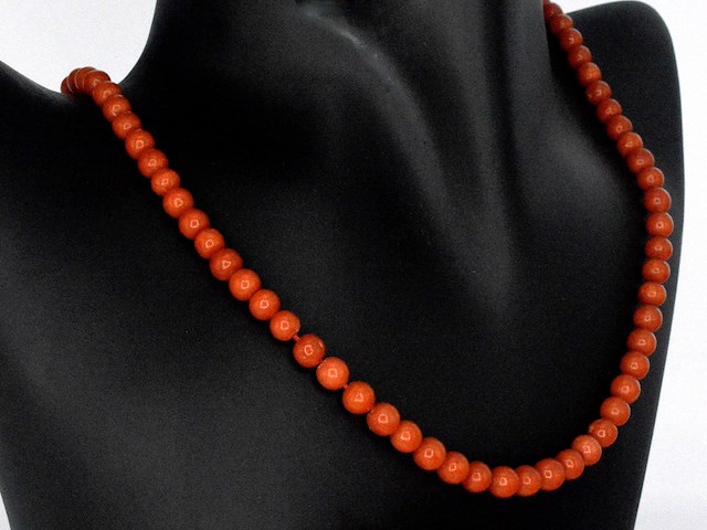 Snoer met echte bloedkoralen - afbeelding 4 van  8