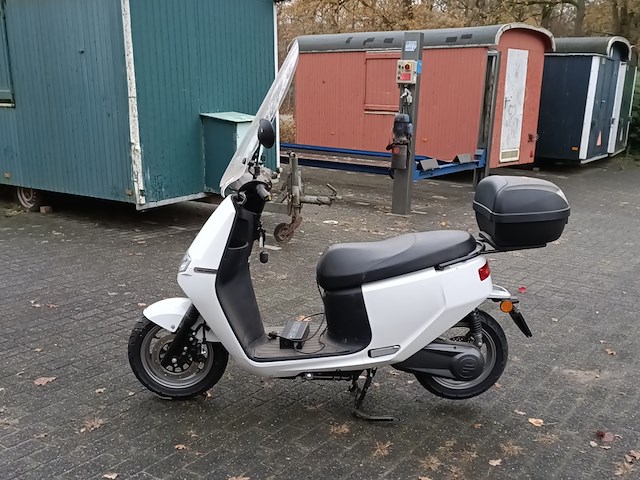 Snor e-scooter, ecooter, e2, 2020 - afbeelding 2 van  9