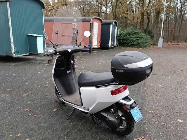 Snor e-scooter, ecooter, e2, 2020 - afbeelding 3 van  9