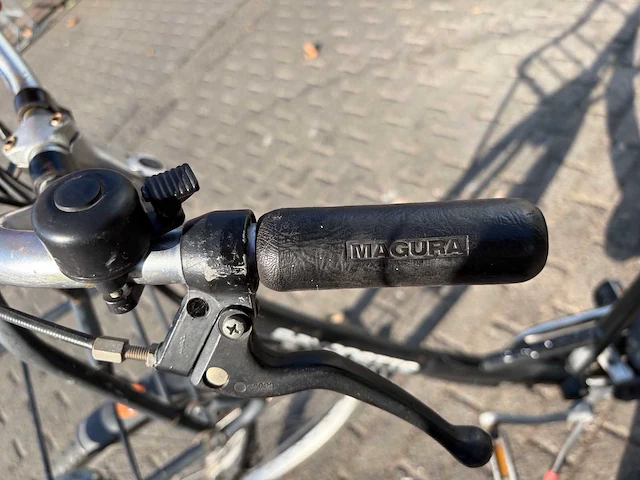 Snorfietsen & snorscooters - afbeelding 11 van  20