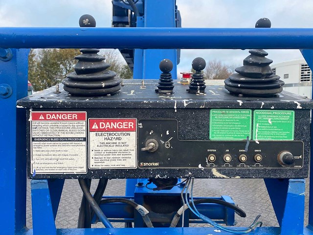 Snorkel - 2008 - sb126 38,4 meter - hoogwerker - afbeelding 5 van  33