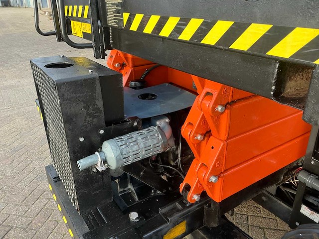 Snorkel 4x4 3284-4a/5000 hoogwerker - afbeelding 2 van  18