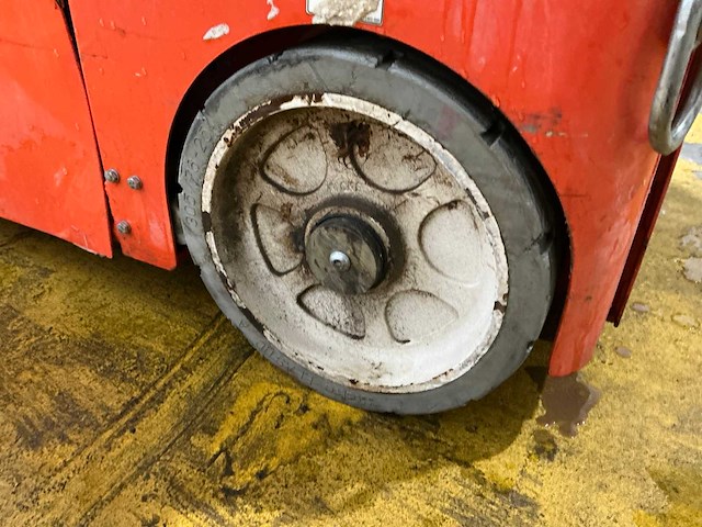 Snorkel tm hoogwerker - afbeelding 10 van  10