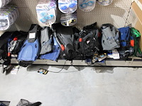 Snorkelsets bestway bestaande uit snorkel, zwemvliezen en bril, in diverse maten en uitvoeringen, 13 sets.