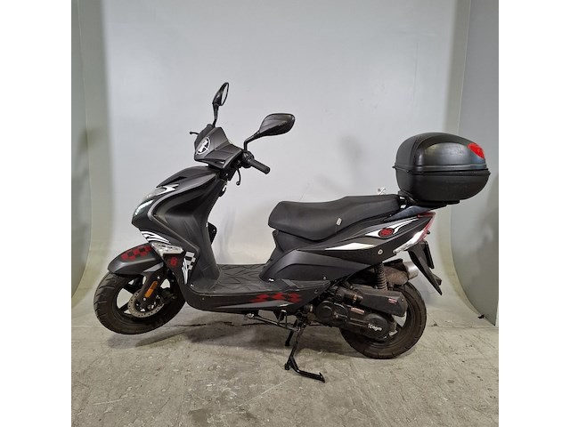 Snorscooter, agm, r8, 2023 - afbeelding 12 van  21