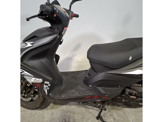 Snorscooter, agm, r8, 2023 - afbeelding 19 van  21