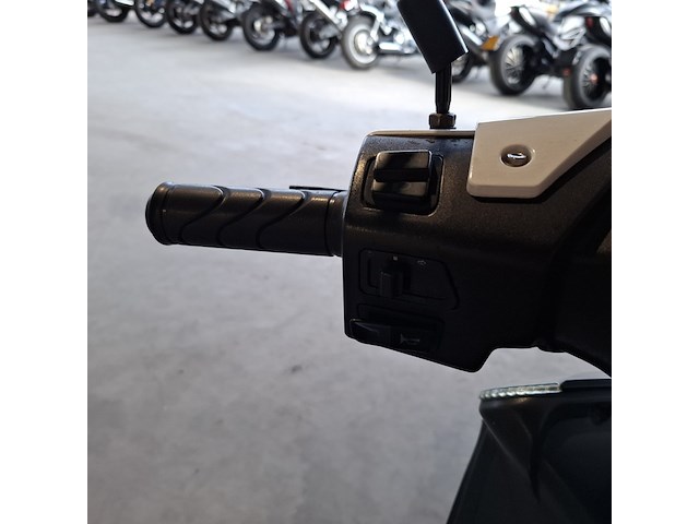 Snorscooter, btc, trevis 25km/h 4t, wit, 2016 - afbeelding 15 van  23