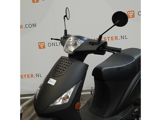 Snorscooter, la souris, city, 2023 - afbeelding 7 van  15