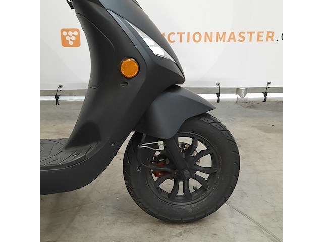 Snorscooter, la souris, city, 2023 - afbeelding 10 van  15