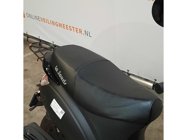 Snorscooter, la souris, city, 2023 - afbeelding 13 van  15