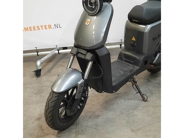 Snorscooter, la souris, e-id-k1, 2022 - afbeelding 5 van  15