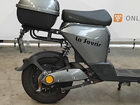 Snorscooter, la souris, e-id-k1, 2022 - afbeelding 8 van  15