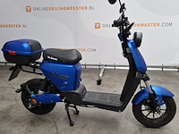Snorscooter, la souris, e-id s1, 2022 - afbeelding 1 van  25