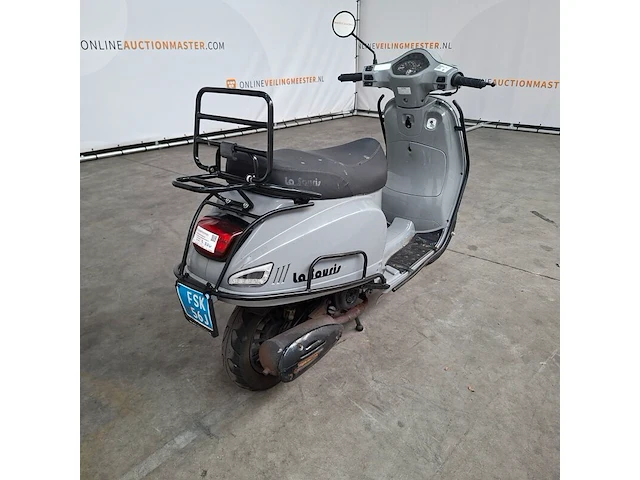 Snorscooter, la souris, snorscooter, 2024 - afbeelding 21 van  22