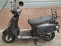 Snorscooter, la souris, sourini, 2021 - afbeelding 10 van  34