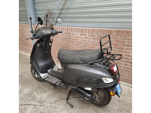 Snorscooter, la souris, sourini, 2021 - afbeelding 11 van  34